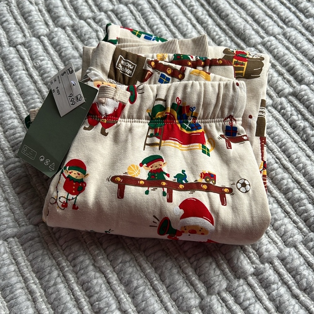 H&M Holiday Print Pajama Pants - Santa’s Workshop Elves Size 10 Christmas